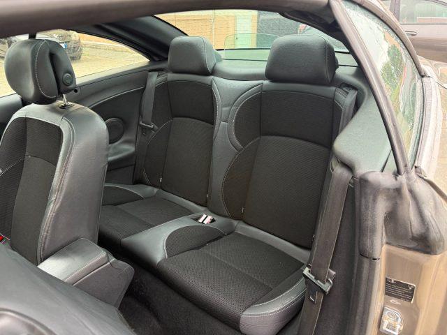 RENAULT Megane Mégane C-C 1.5 dCi 110CV Luxe