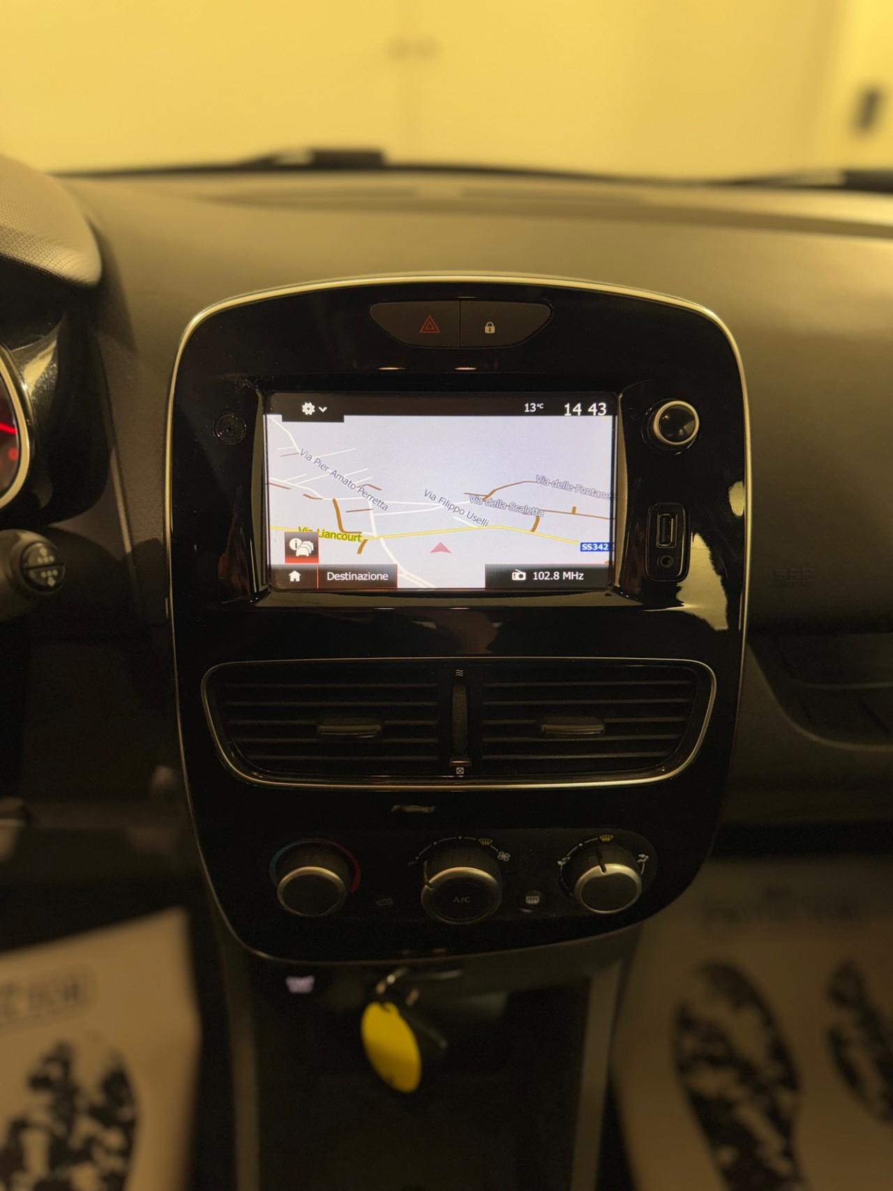 Renault Clio TCe 5 porte Energy Intens