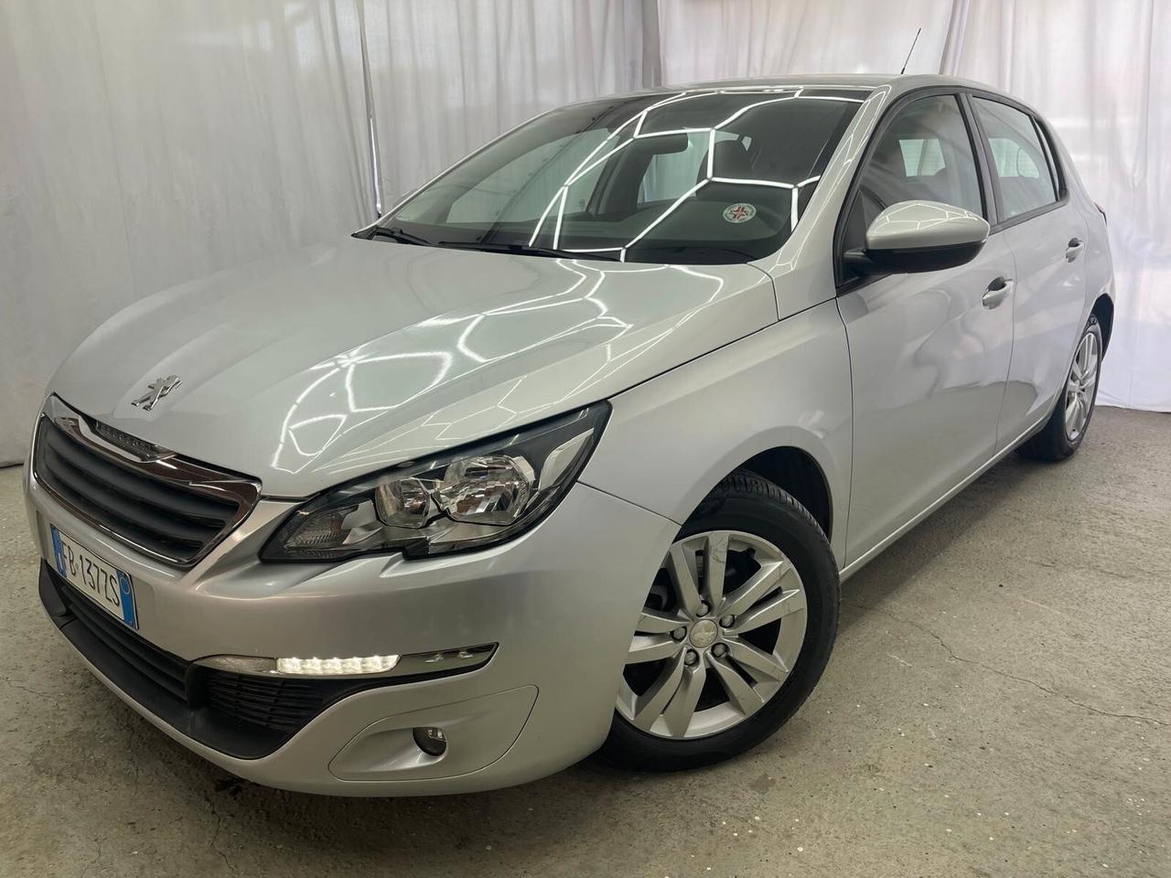 Peugeot 308 BlueHDi 120 S&S EAT6 Business
