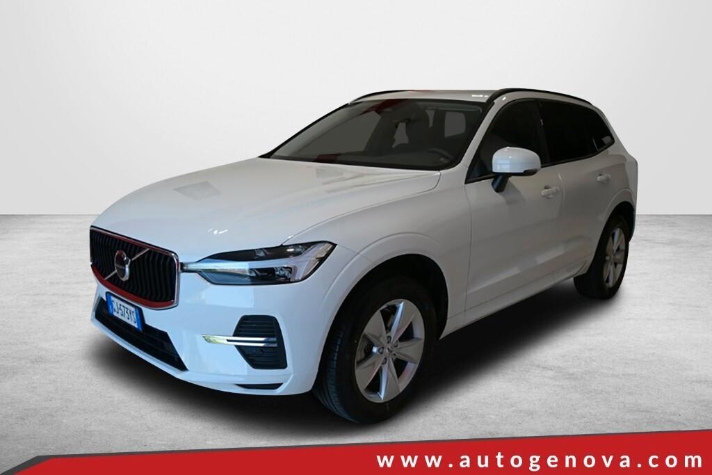 VOLVO XC60 2.0D 197CV B4 (D) AUTOMATIC AWD MOMENTUM ( FARI LED - COCKPIT - CRUISE - PDC - TELECAMERA POST. - CERCHI 18 )