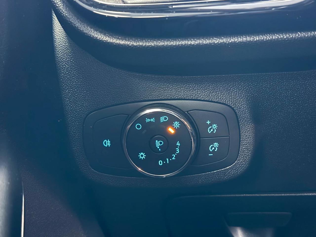 Ford Fiesta 1.1 75 CV GPL 5 porte Titanium