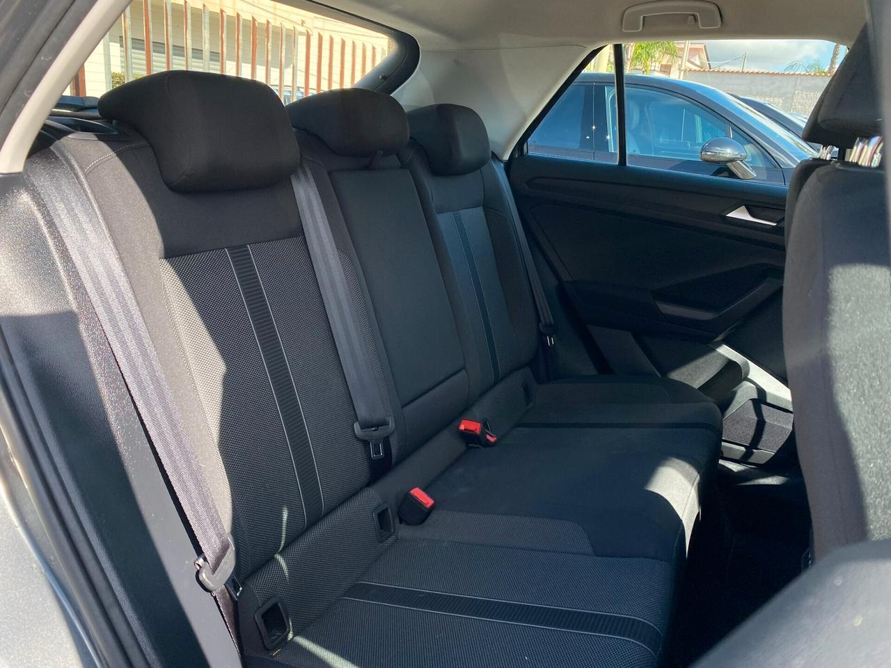 Volkswagen T-Roc Life 2.0 TDI 150CV DSG