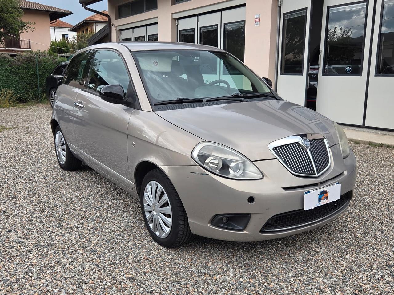Lancia Ypsilon 1.2 69 CV PLATINUM 3 PORTE
