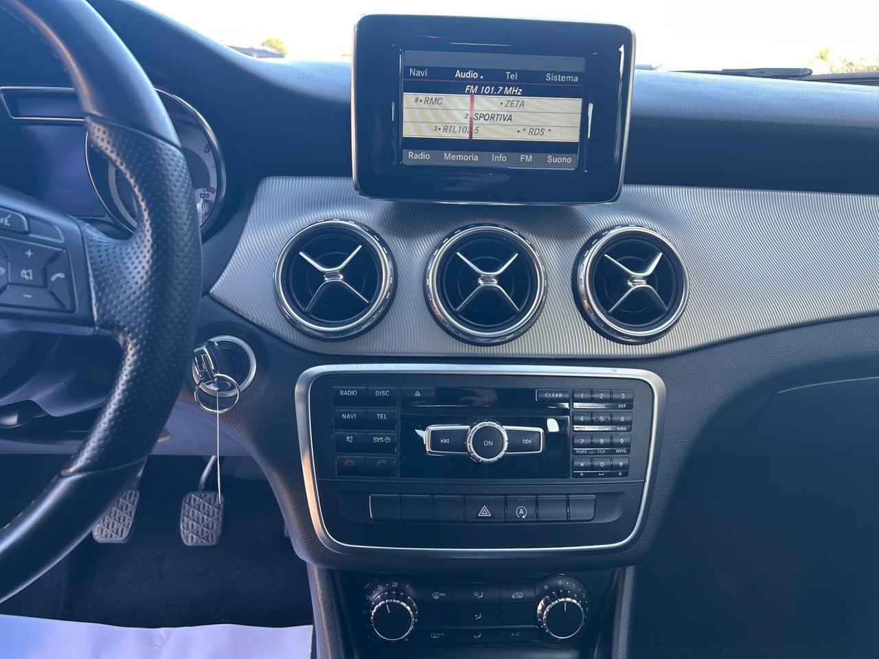 Mercedes-benz GLA 180 d Sport