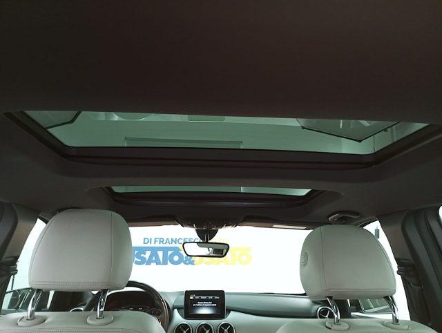 MERCEDES-BENZ B 220 Sport 4matic auto
