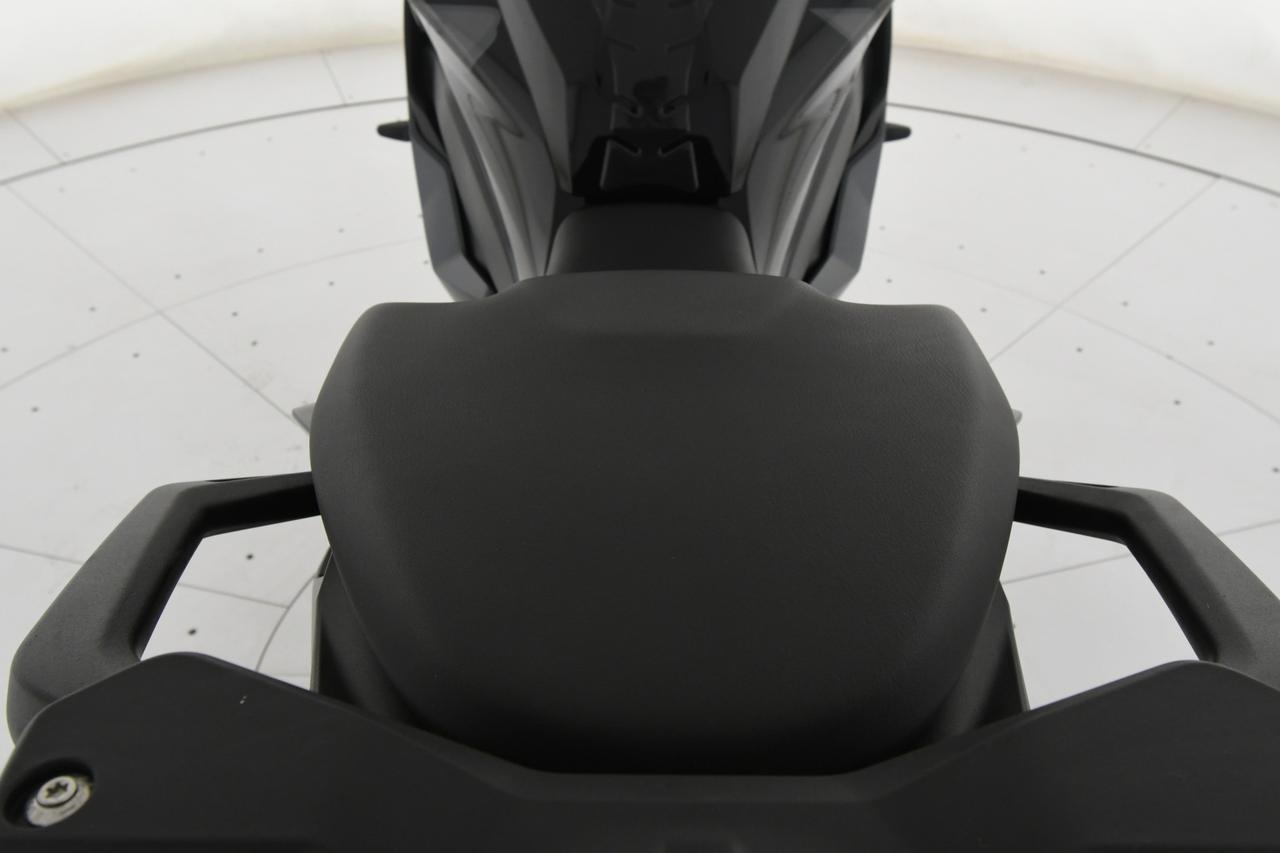 BMW S 1000 XR TRIPLE BLACK 2.500KM+C17"