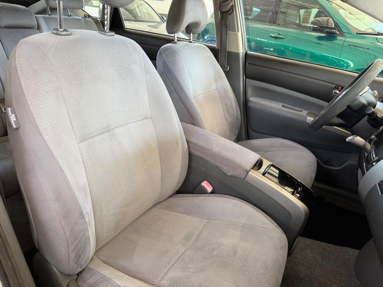 Toyota Prius 1.5i 16V