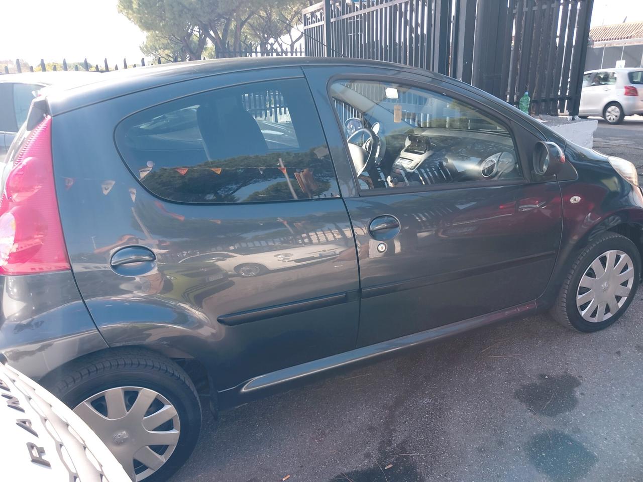 Peugeot 107 1.0 68CV 5p. Sweet Years