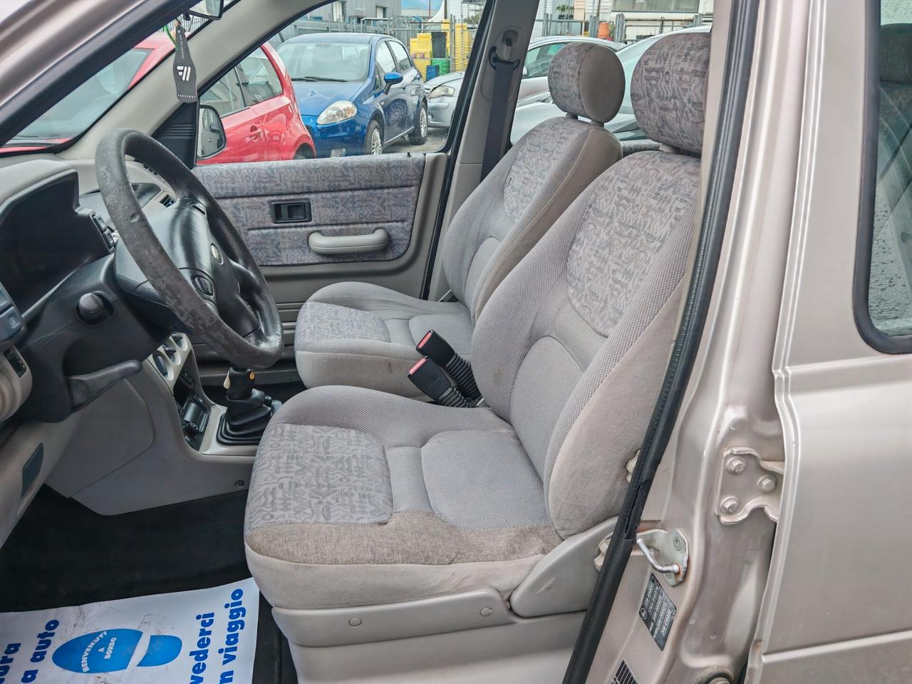 Land Rover Freelander 2.0 TD cat Station Wagon XE