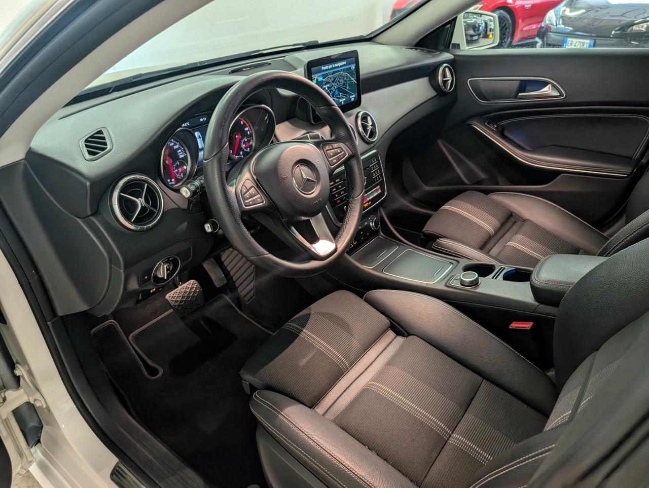 Mercedes-benz CLA 200 d S.W. Automatic Sport