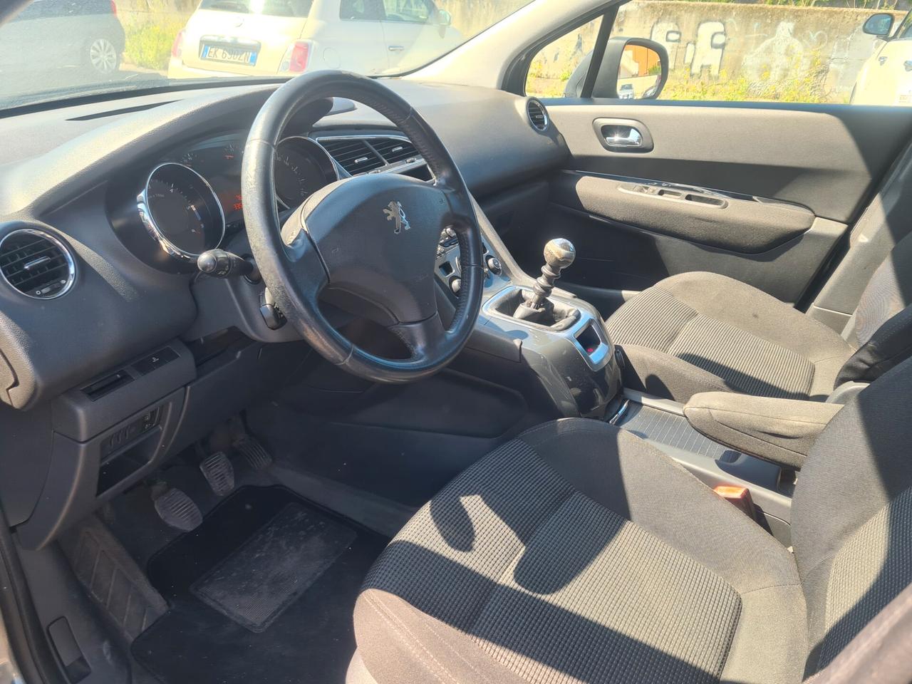 Peugeot 3008 1.6 HDi 110CV Outdoor