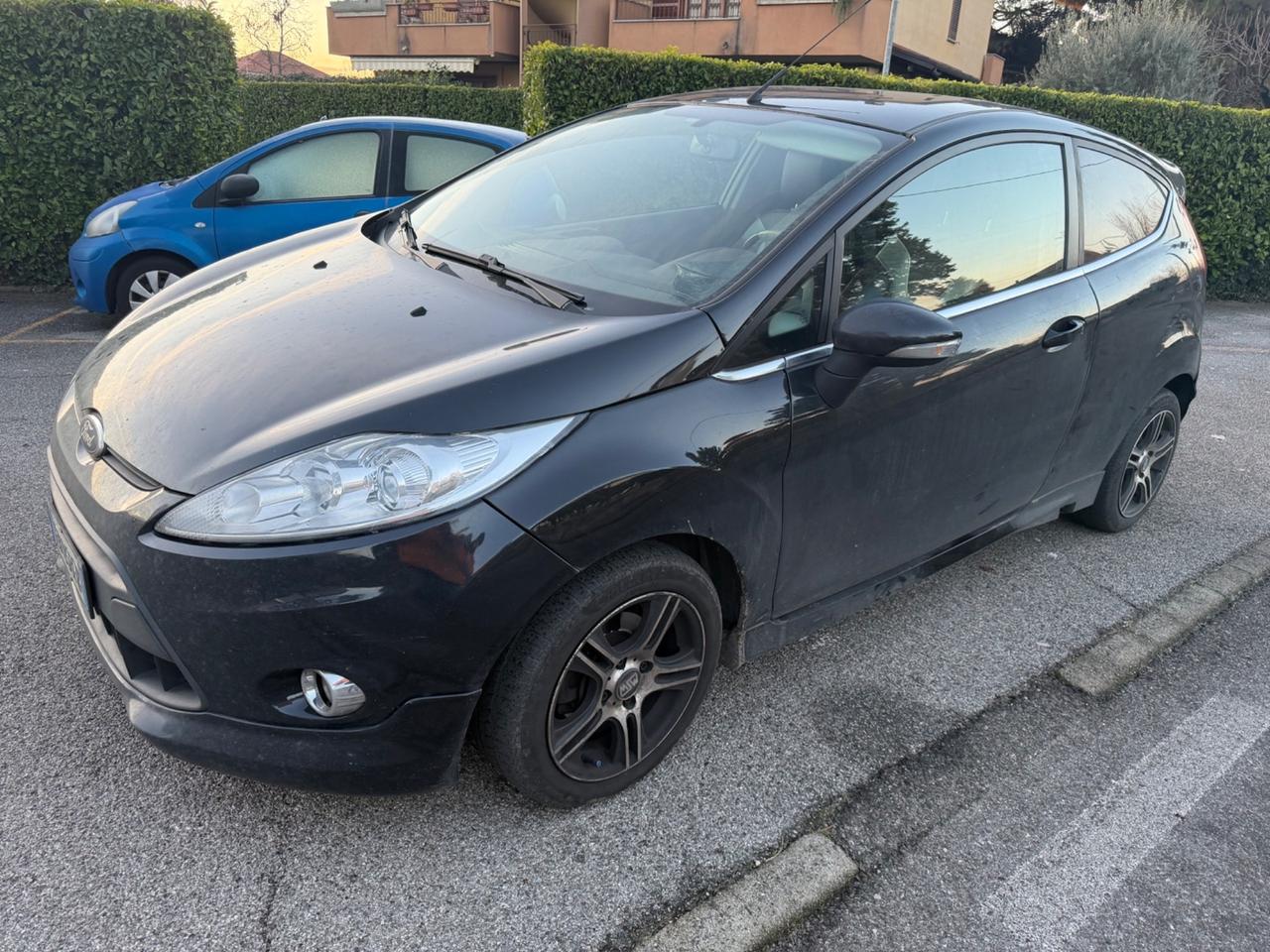 Ford Fiesta 1.6 TDCi 95CV 3porte INDIVIDUAL ST-LINE