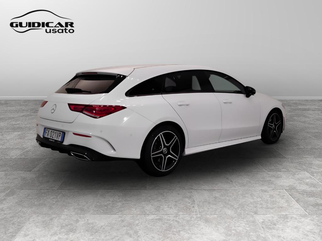 Mercedes-Benz CLA Sh.Brake - X118 - CLA Shooting Brake 200 d Premium auto