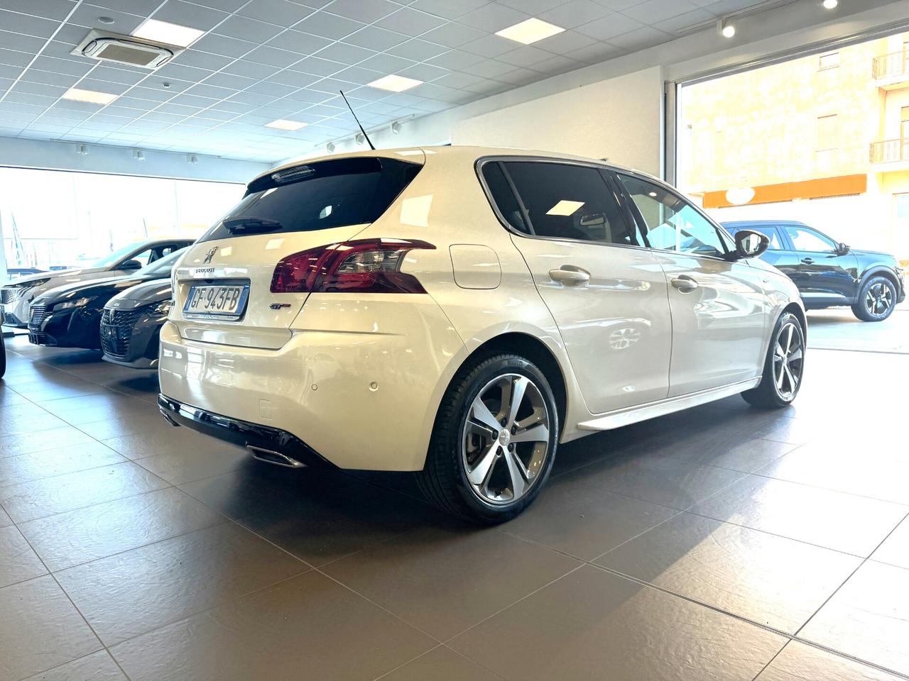 Peugeot 308 BlueHDi 130 S&S GT