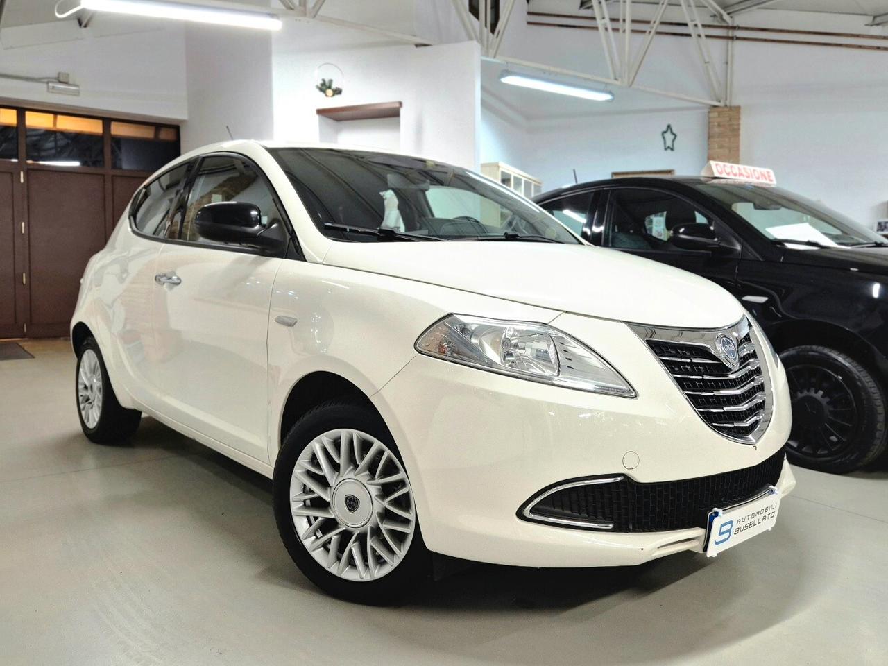 Lancia Ypsilon 1.2 69 CV 5 porte S&S Gold