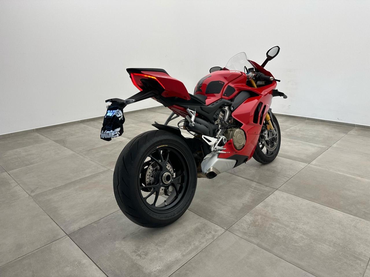 Ducati Panigale V4 S