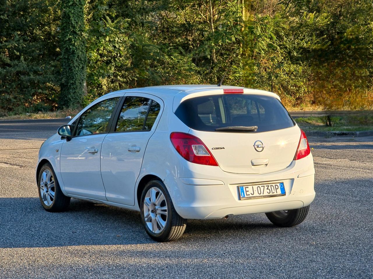 Opel Corsa 1.2 5 porte Cosmo 2011-E5 Manuale NEO