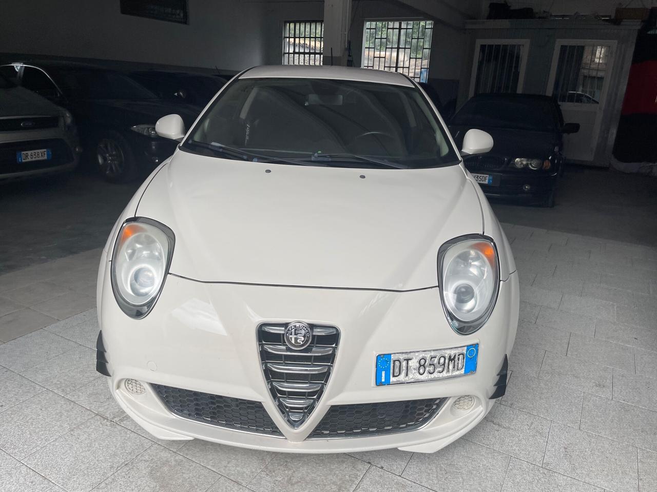 Alfa Romeo MiTo 1.3 JTDm 16V 90 CV Distinctive Sport Pack