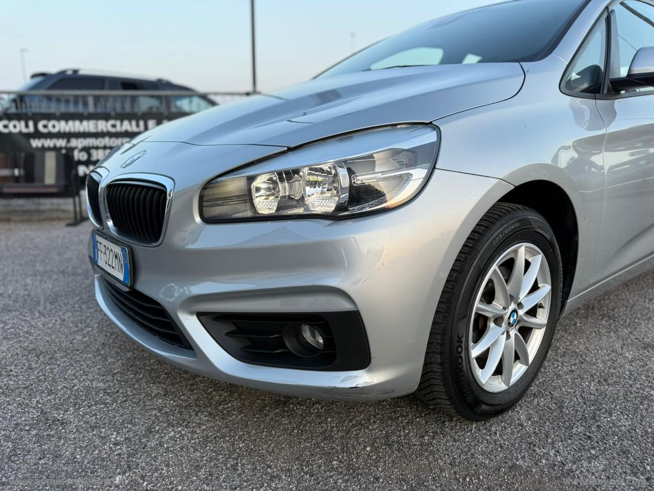 BMW 216i Active Tourer Luxury NEOPATENTATI