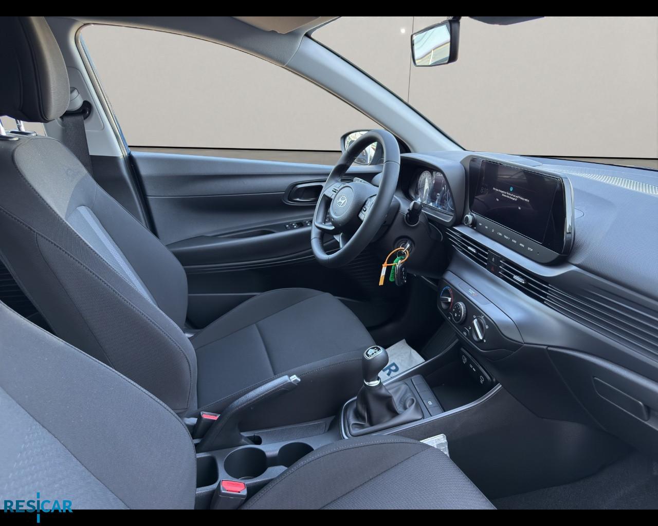 HYUNDAI I20 PE MY25 1.2 MT CONNECTLINE