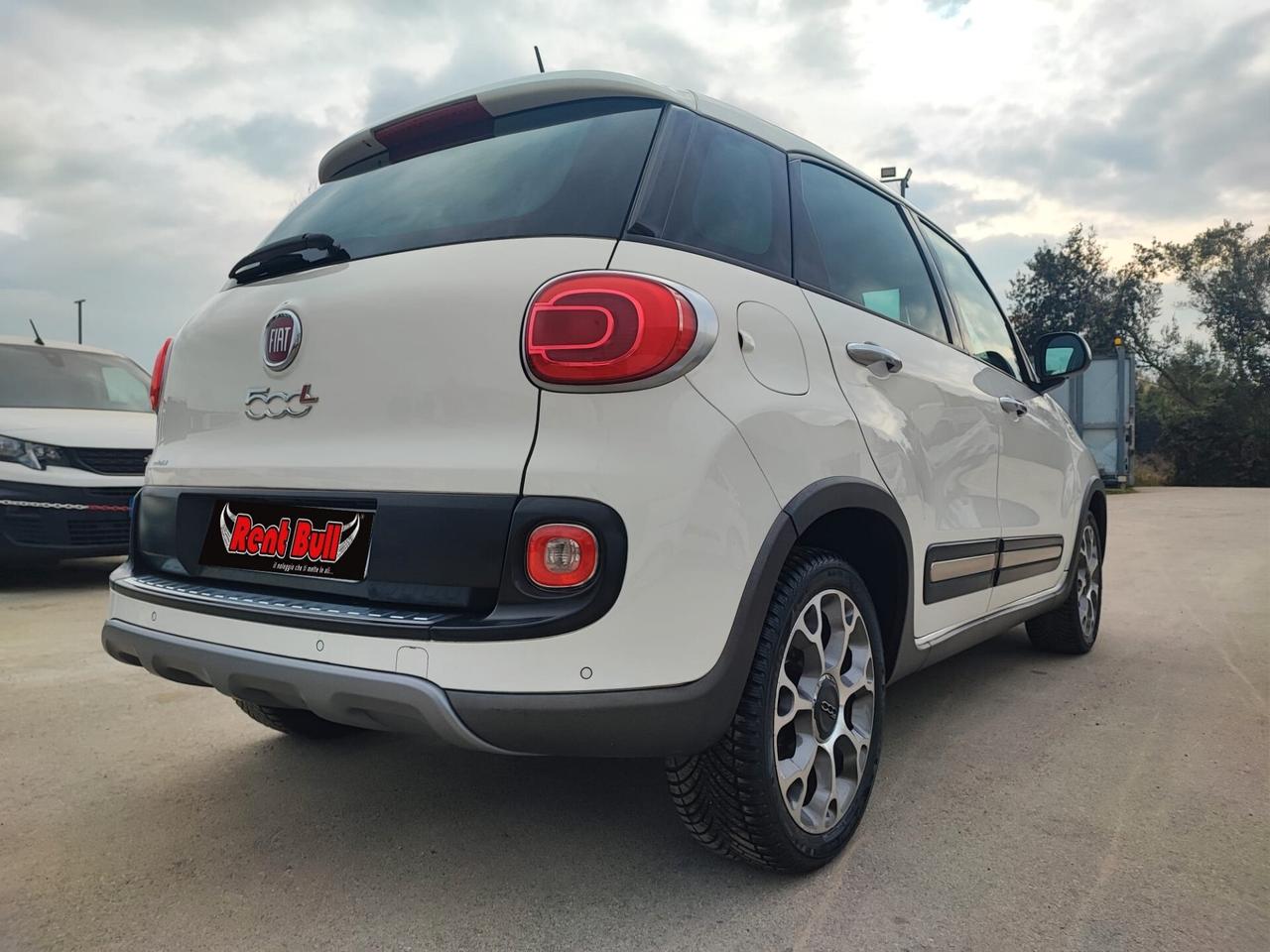 FIAT 500 L 1300 CC. 85 CV. MTJ TREKKING CAMBIO AUTOMATICO