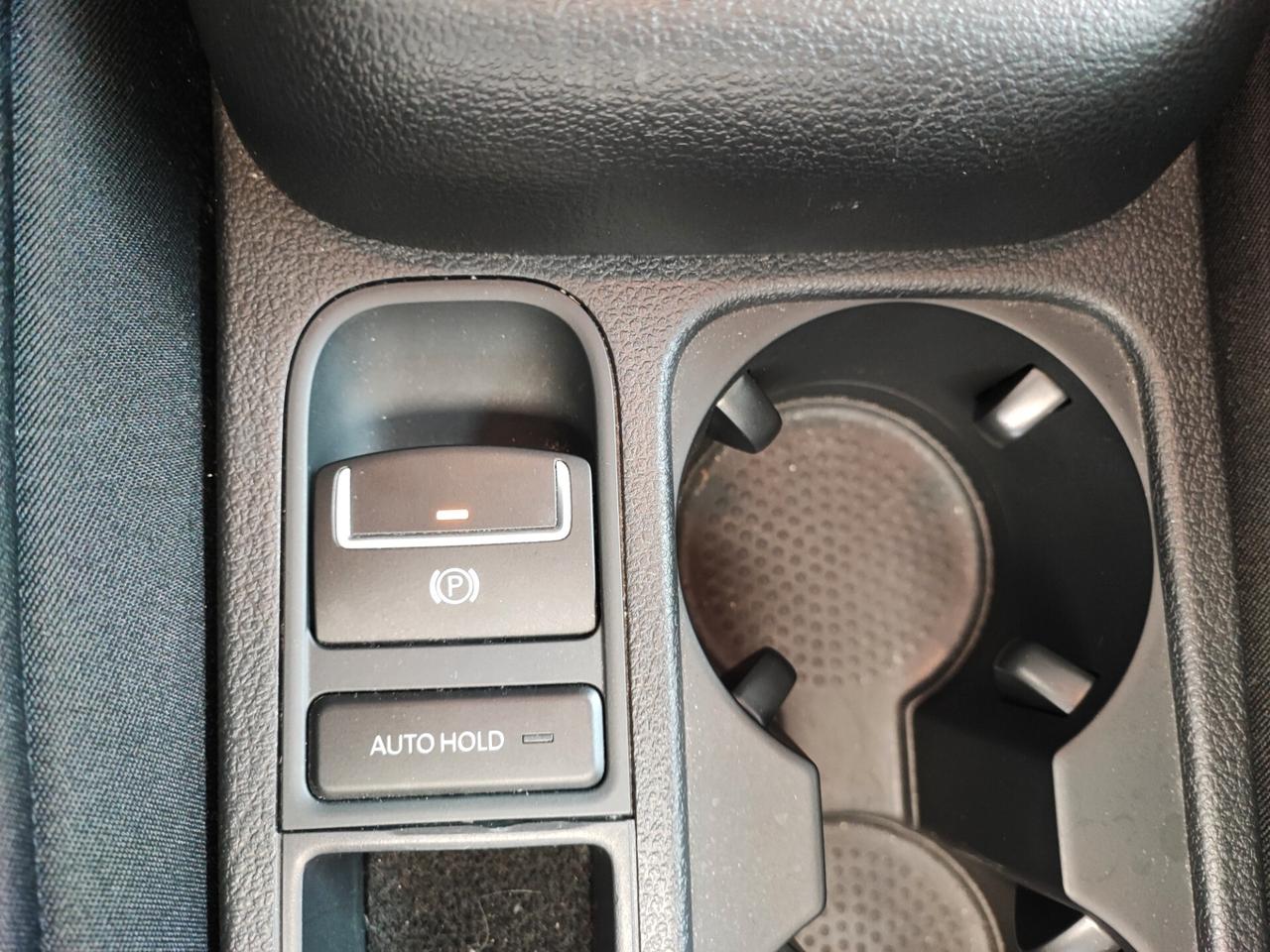 Volkswagen Tiguan 2.0 16V TDI DPF Sport & Style (18°)