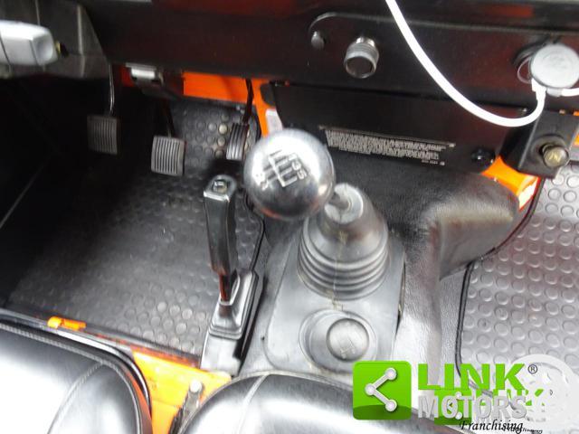 LAND ROVER Defender 90HT TURBO