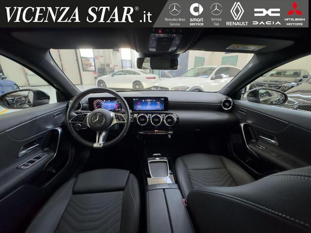 MERCEDES-BENZ A 180 d SPORT AUTOMATIC