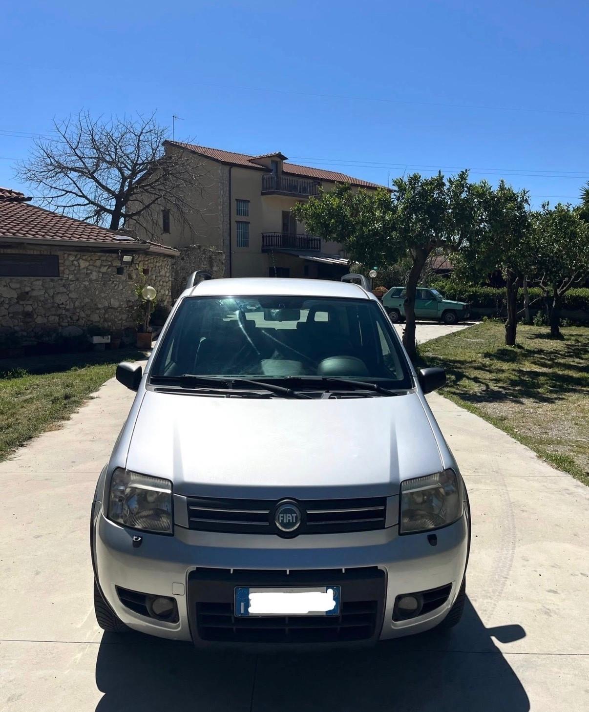 FIAT PANDA 1.3 MTJ DIVERSE UNITÀ ANCHE 4x4 CHIAMA