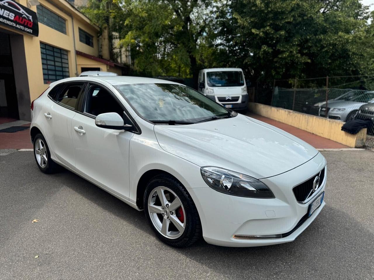 Volvo V40 ANNO 2018 2.0 DIESEL 98.000 KM EURO6B