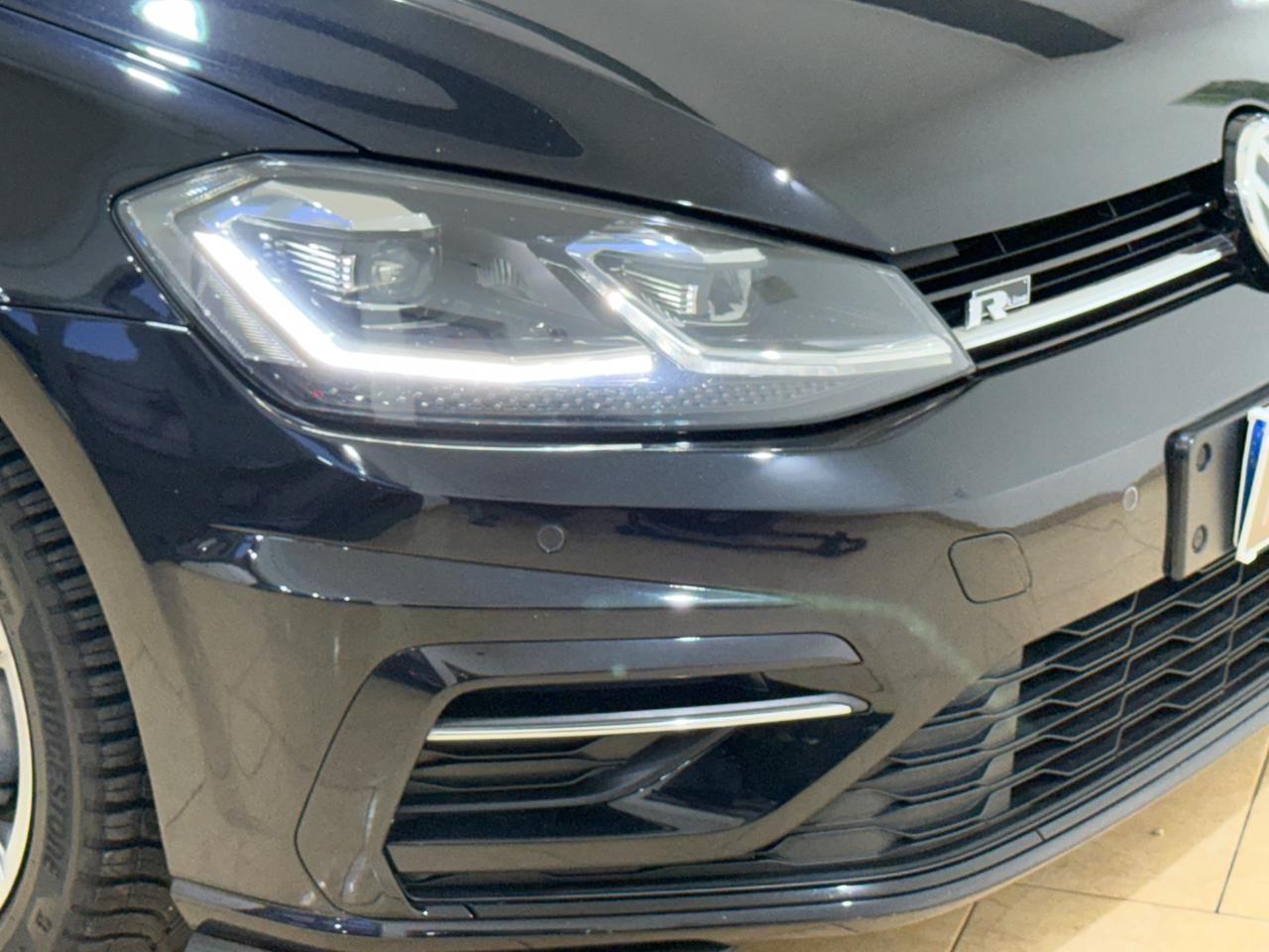 Volkswagen Golf 1.5 TSI ACT 150 cv R Line