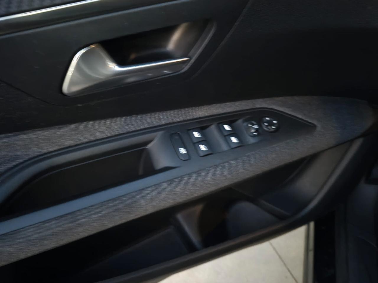 Peugeot 3008 BlueHDi 130 S&S Allure Pack