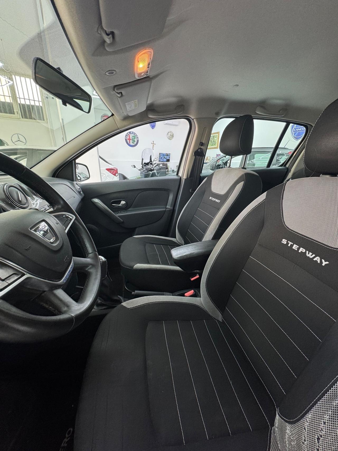 Dacia Sandero Stepway 1.5 dCi 8V 90CV Start&Stop