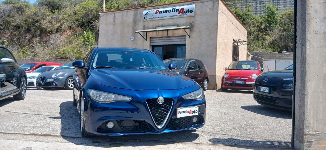 Alfa Romeo Giulia 2.2 Tdi 150 CV Super - 2017