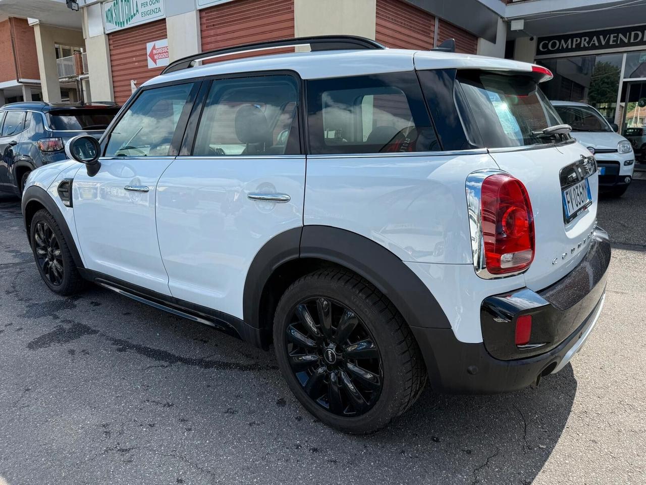 Mini Cooper Countryman 1.5 BUSINESS