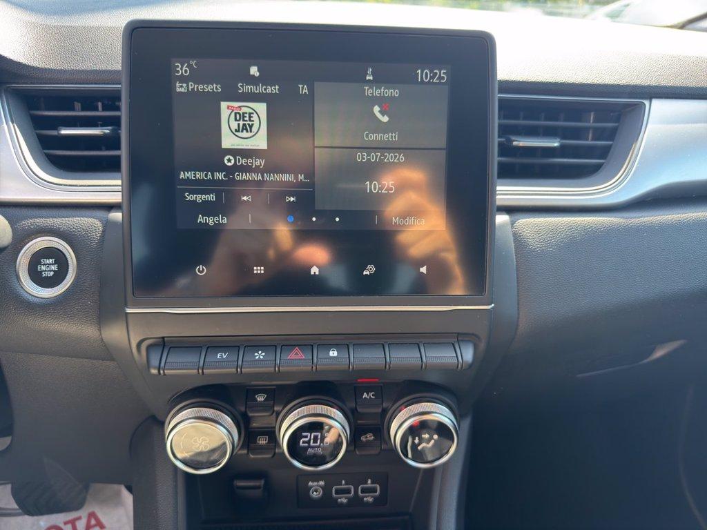 RENAULT Captur 1.6 e-tech hybrid intens 145cv auto del 2022