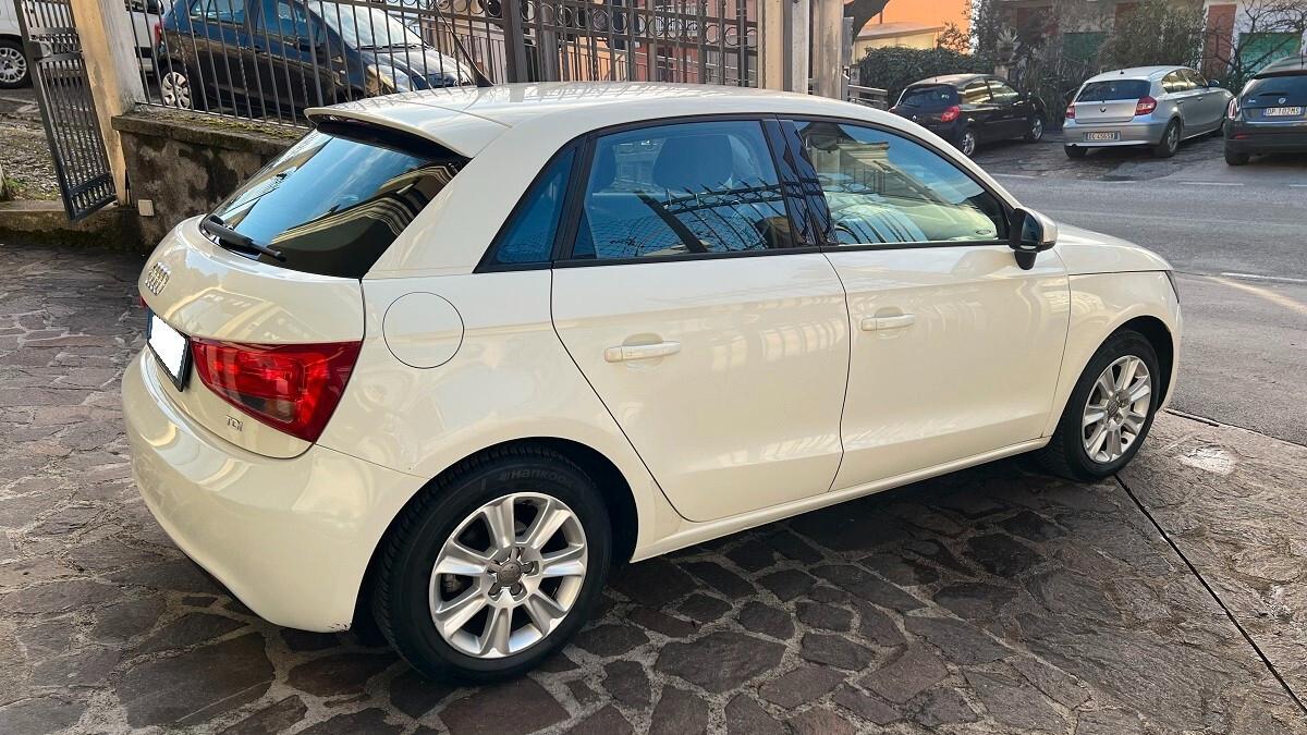 Audi A1 SPB 1.6 TDI Attraction
