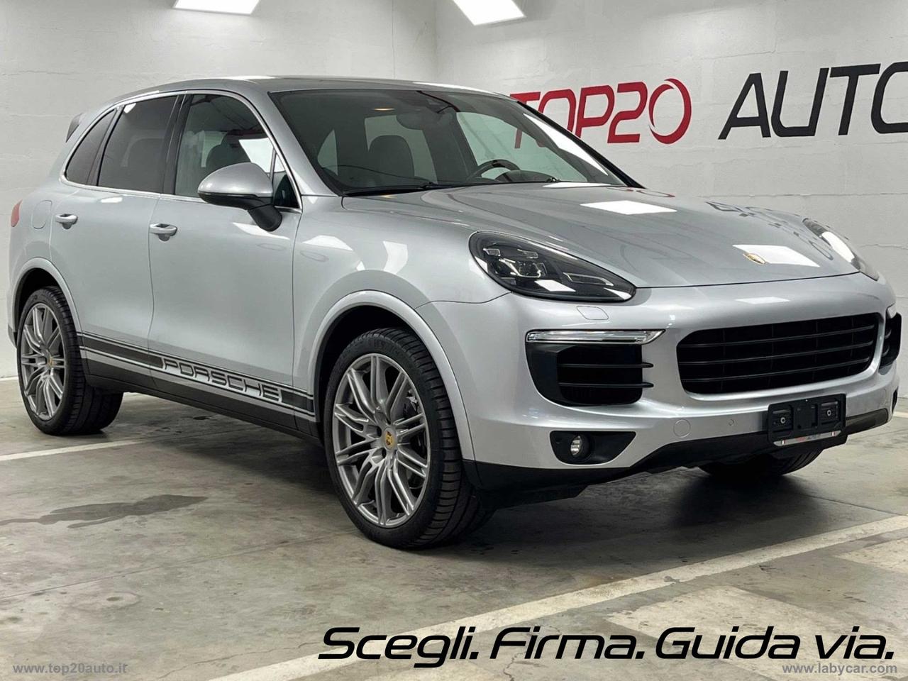 PORSCHE Cayenne 3.0 Diesel TETTO LUNGO PELLE TOTALE CERCHI 21