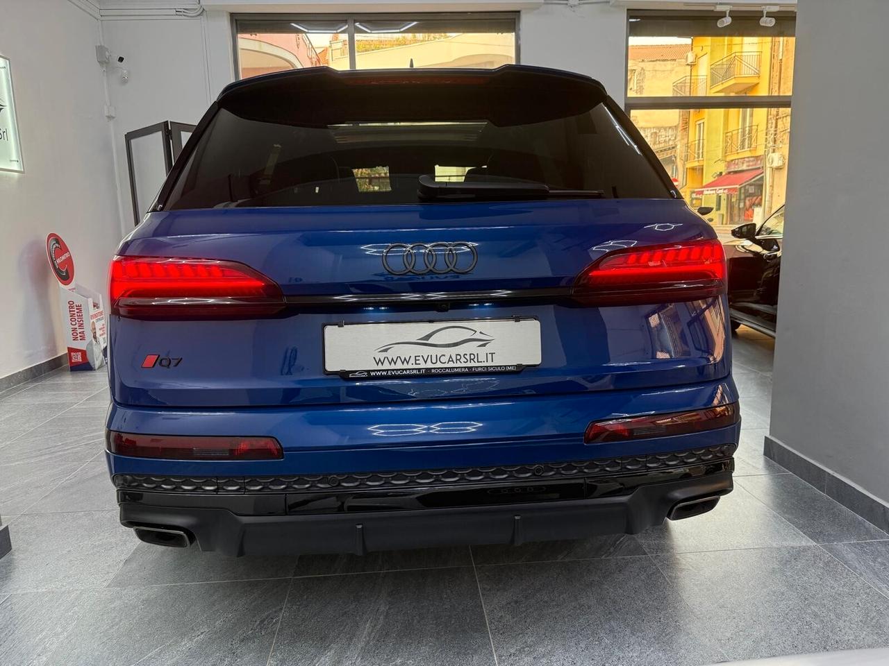 Audi Q7 SUV 55 TFSI quattro tiptronic S line Edition