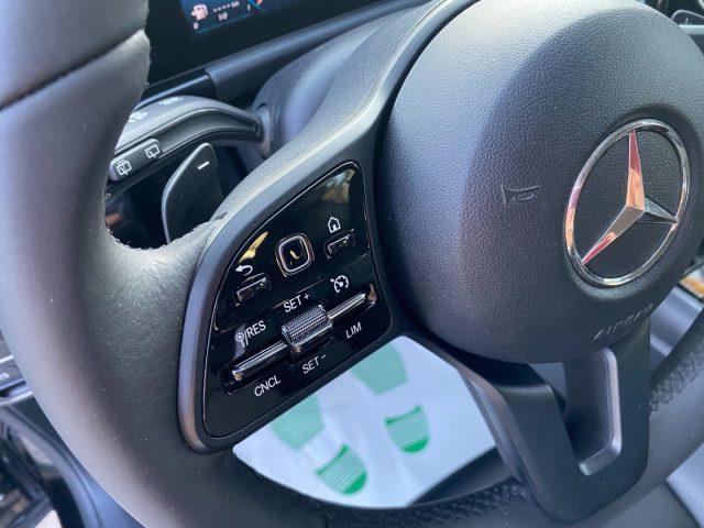 MERCEDES-BENZ GLA 180 d Automatic Sport