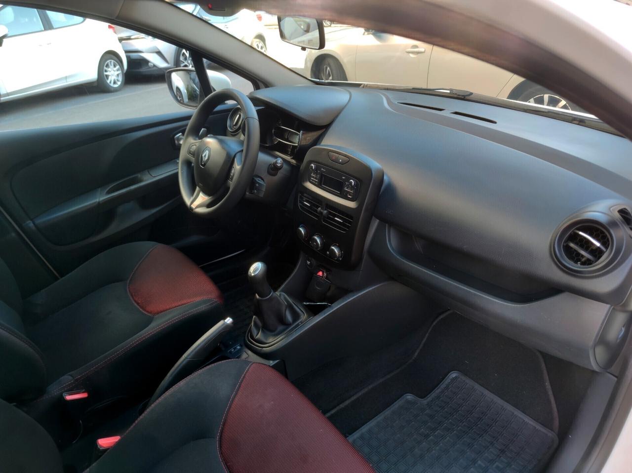 PROMO LUGLIO!Renault Clio 1.2 75CV *77.000 km*
