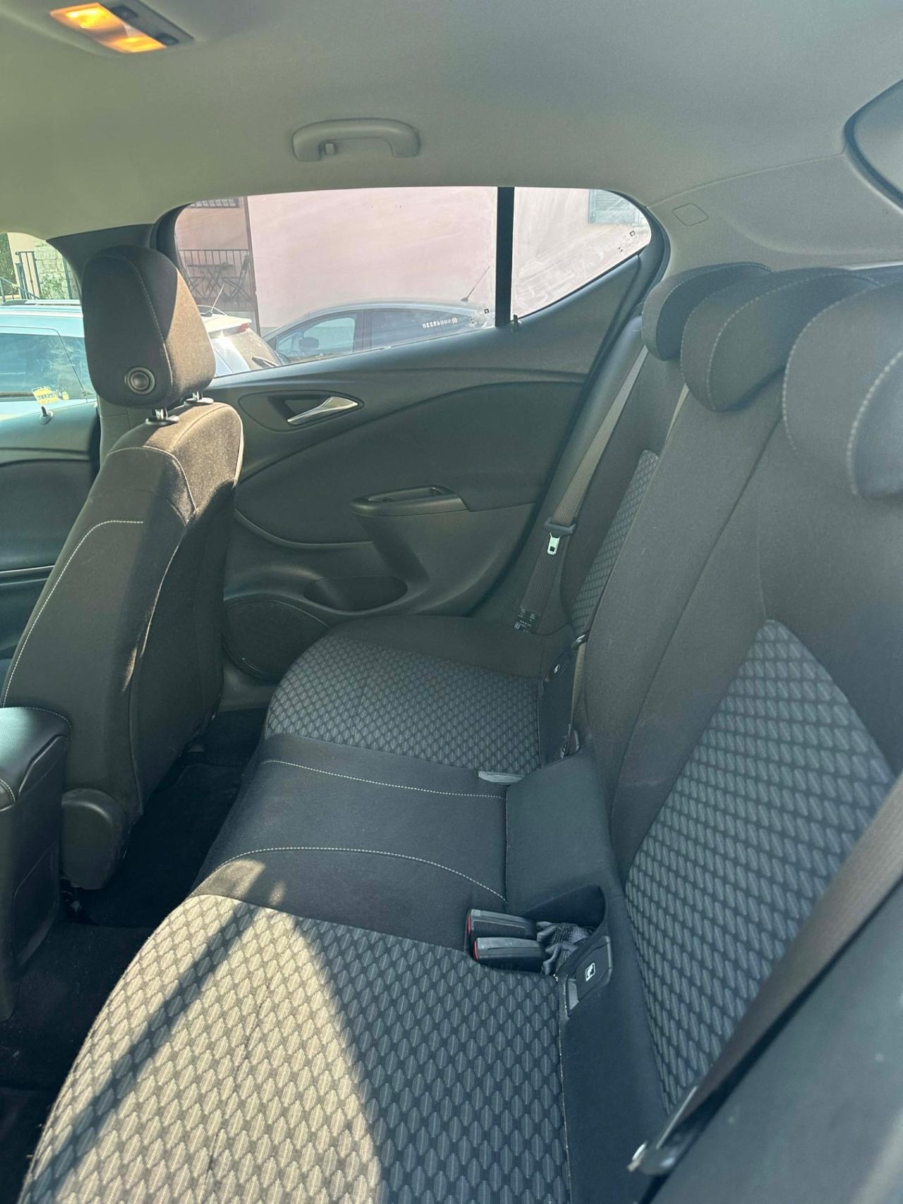 Opel ASTRA 1.6 CDTi FULLOPT KMCERT UNICOPR