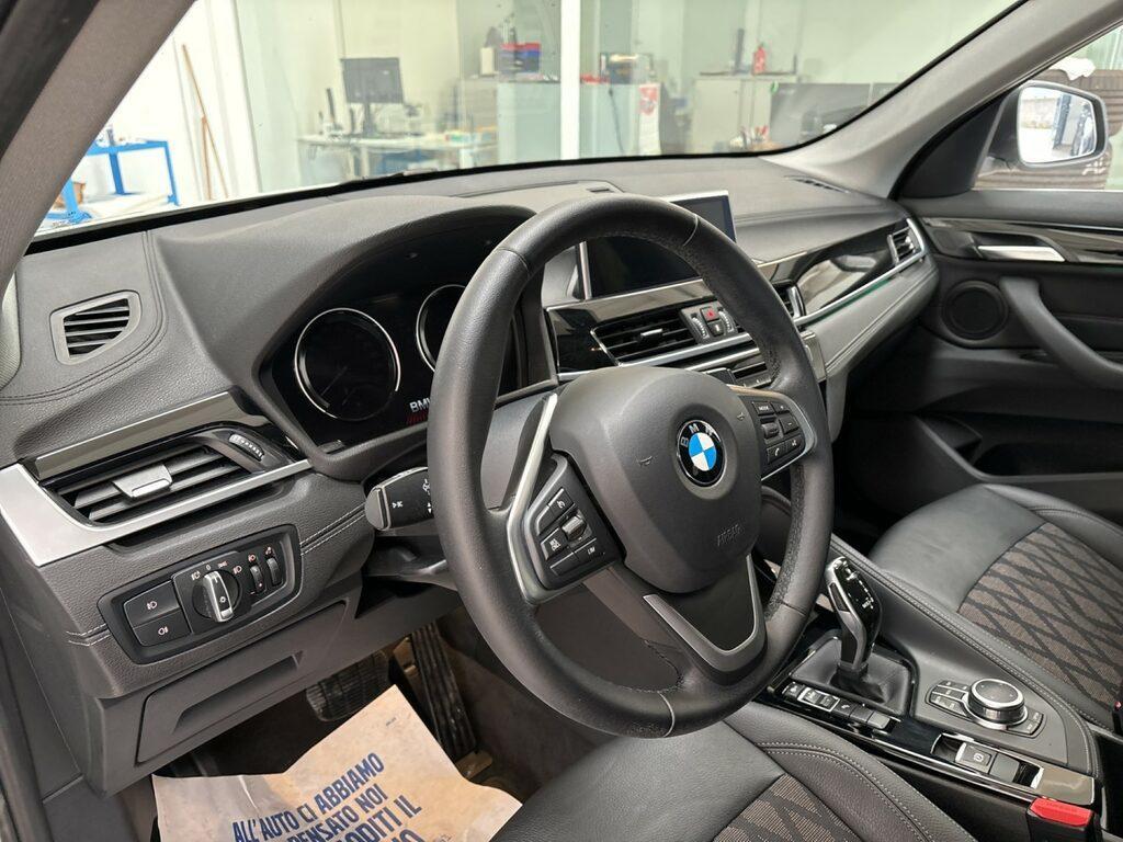 BMW X1 18 i xLine sDrive Steptronic