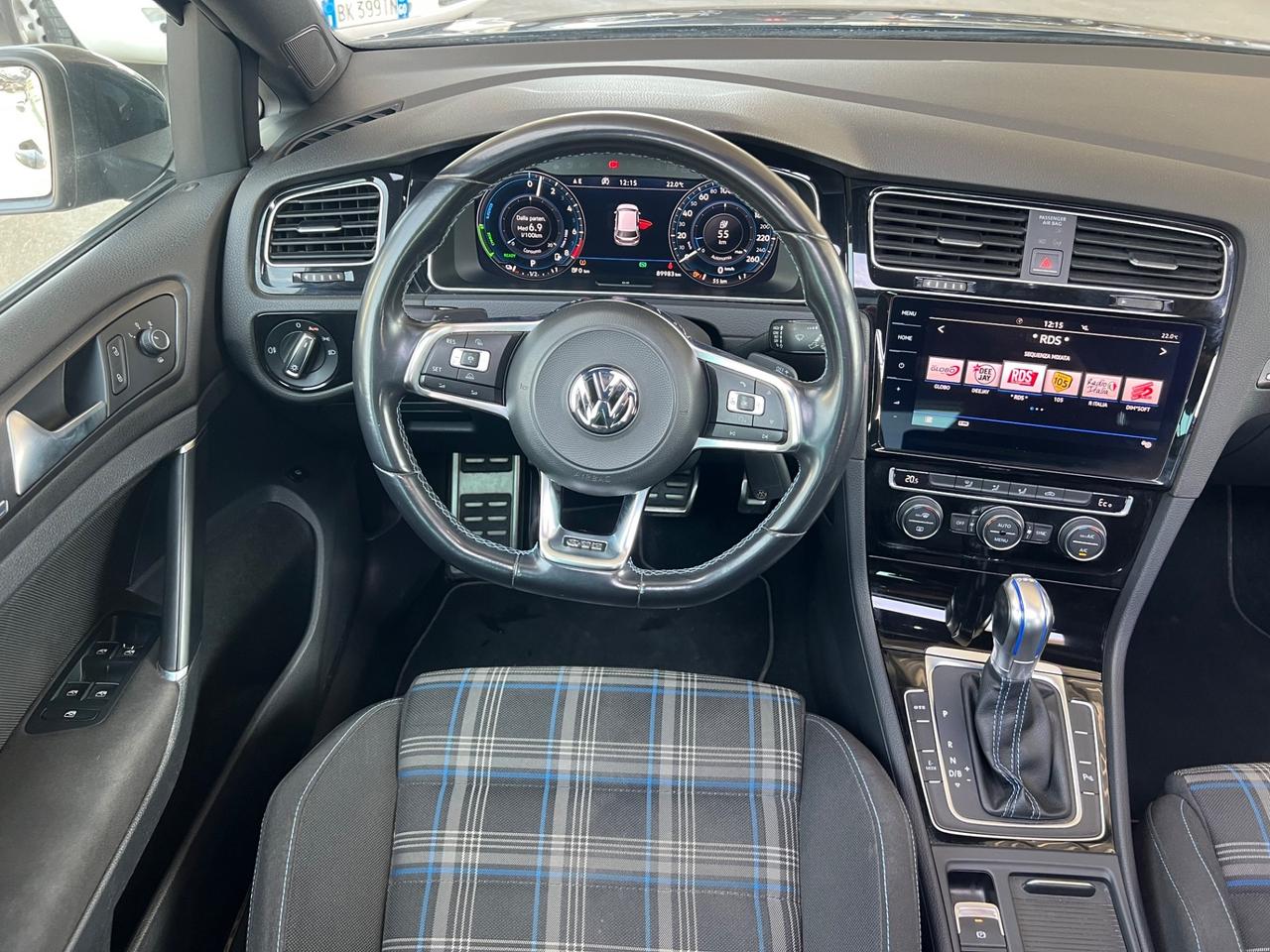 Volkswagen Golf GTE 1.4TSI 150 CV FINANZIABILE