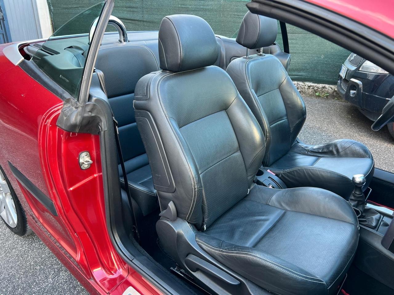 Peugeot 207 1.6 VTi 120CV CC Féline