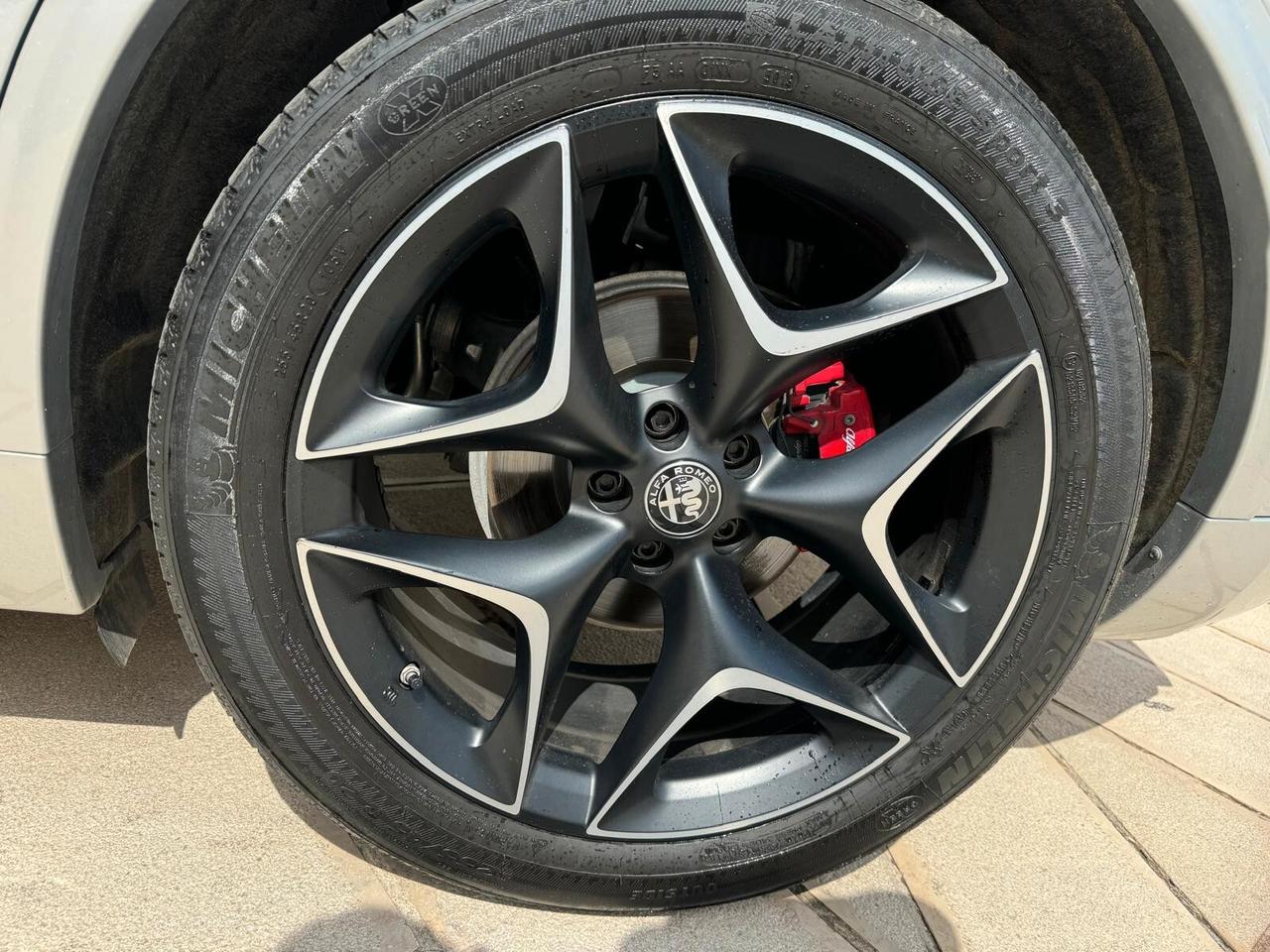 Alfa Romeo Stelvio 2.2 Turbodiesel 210 CV AT8 Q4 Veloce Tì