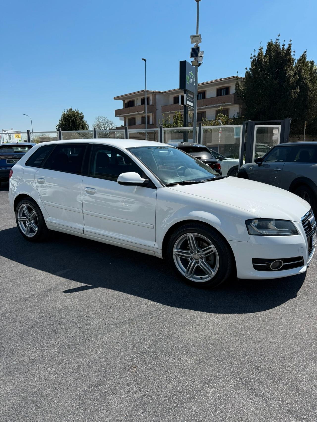 Audi A3 SPB 1.6 TDI 105 CV CR Ambition 05/2012