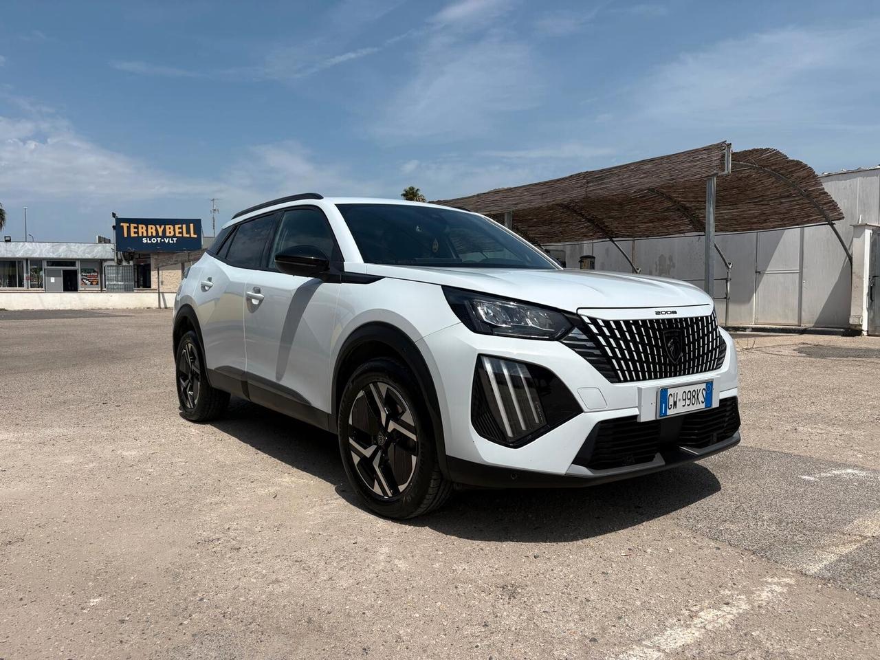 Peugeot 2008 PureTech 100 S&S Allure