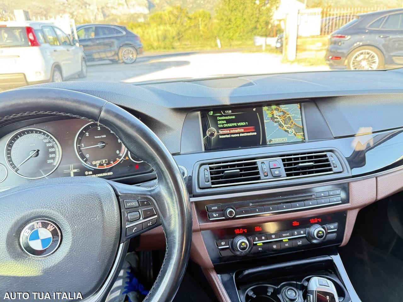 BMW 520 D TOURING navi led xenon pelle