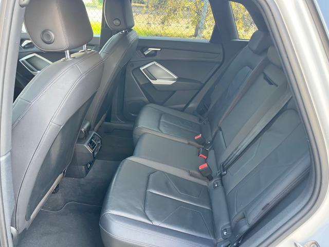 AUDI Q3 35 TDI S tronic Business Advanced